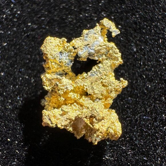 California Gold Crystal - 0.44 grams - Picture 3 of 5